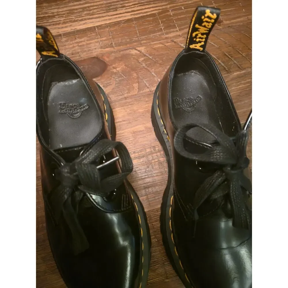 Dr. Martens selling gorgeous